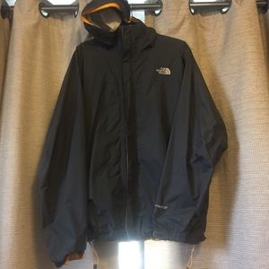 Men’s North Face Rainjacket